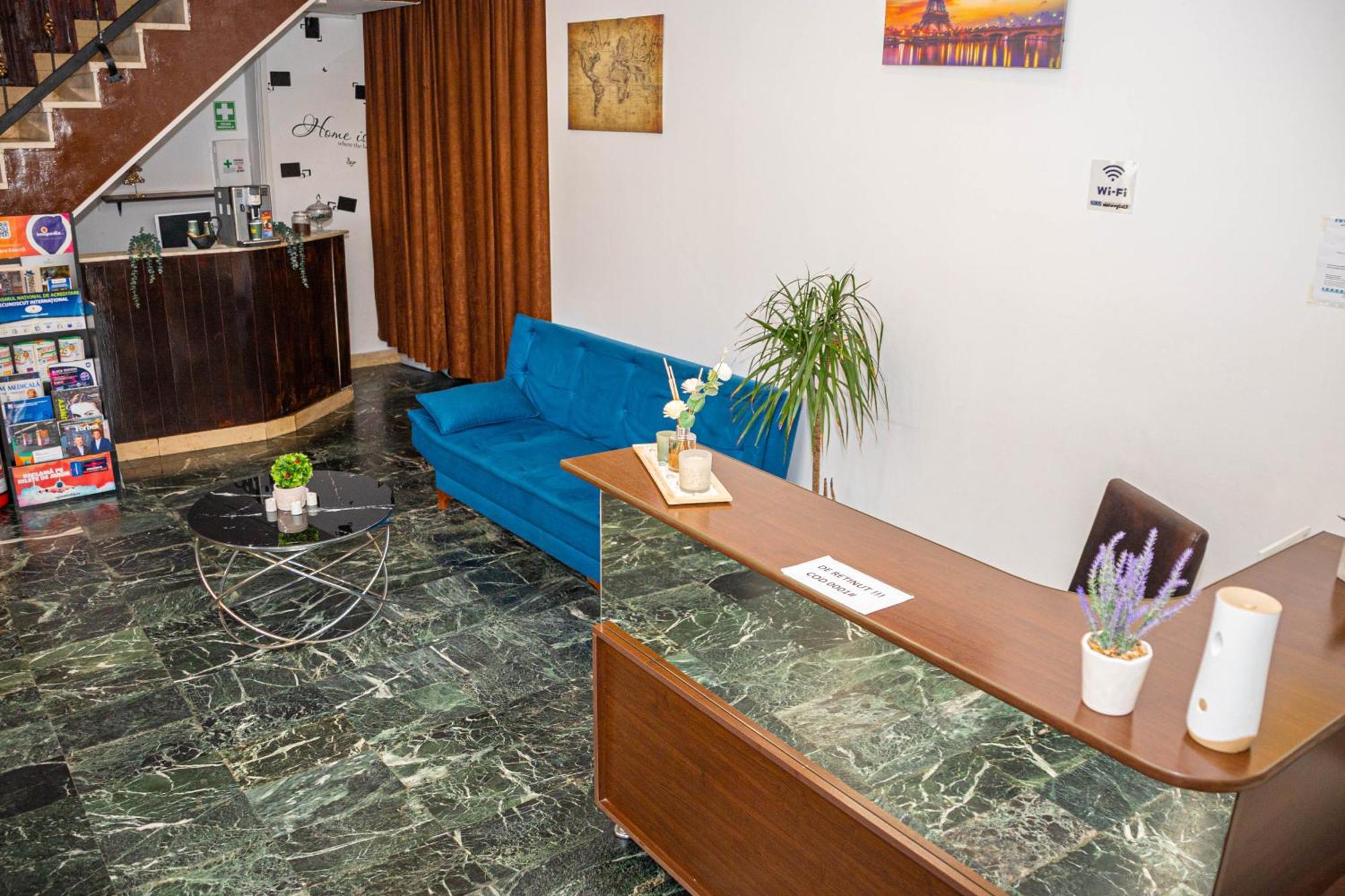 Occidental Wise Transit Hotel บูคาเรสต์ ภายนอก รูปภาพ