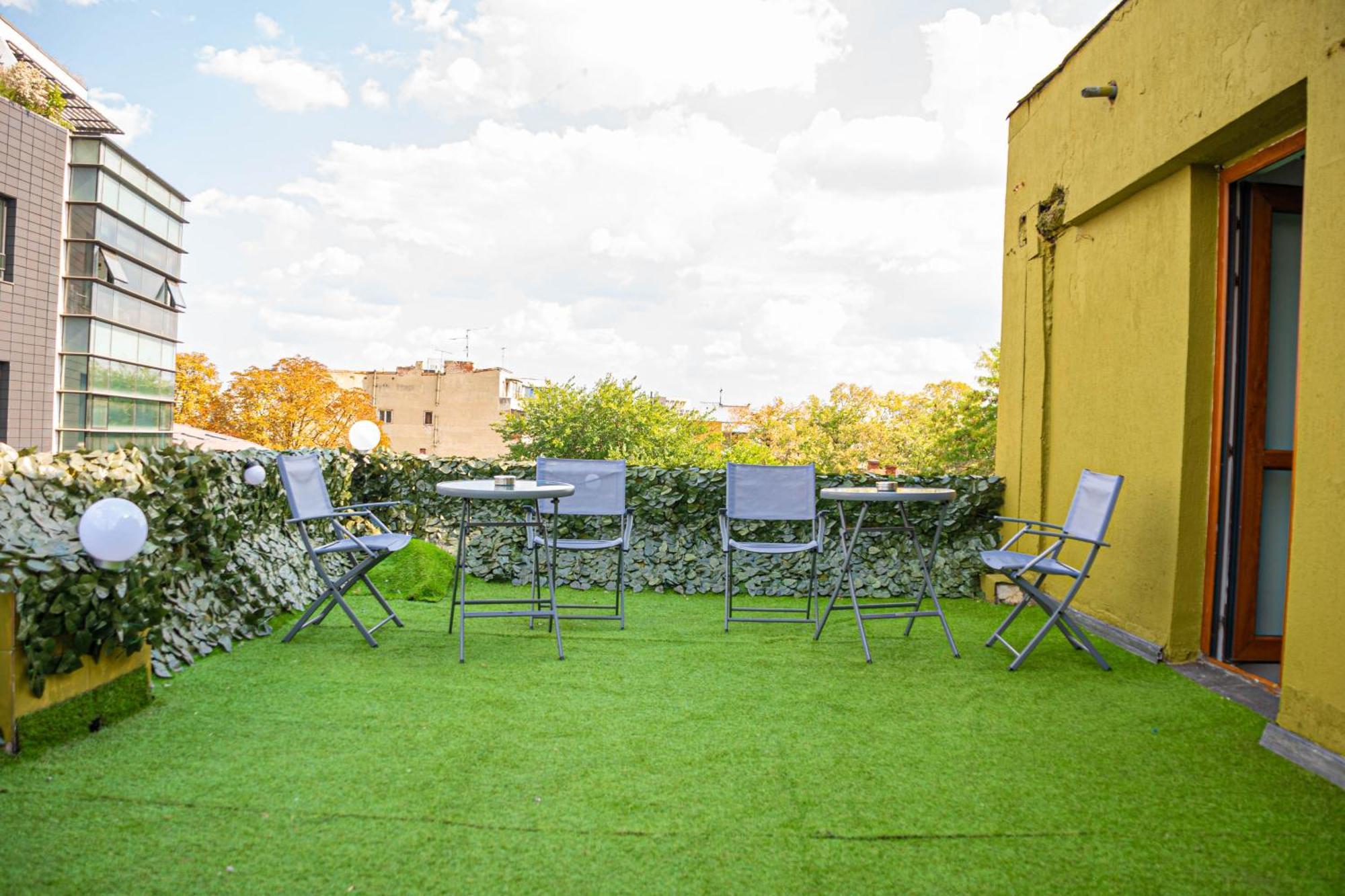 Occidental Wise Transit Hotel บูคาเรสต์ ภายนอก รูปภาพ