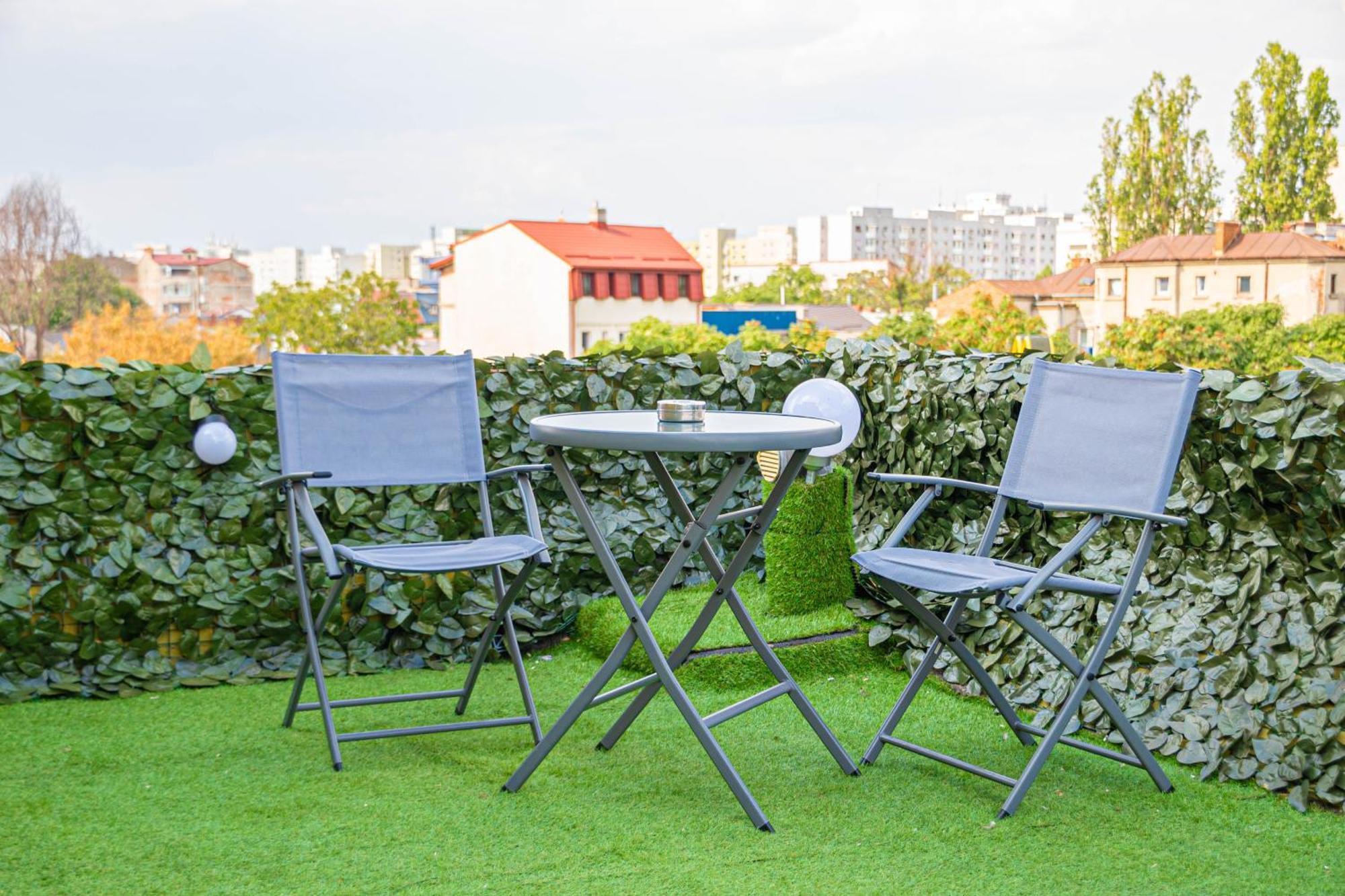 Occidental Wise Transit Hotel บูคาเรสต์ ภายนอก รูปภาพ